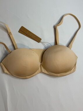 SKIMS Nude Beige Underwire T Shirt Bra 32B NWT